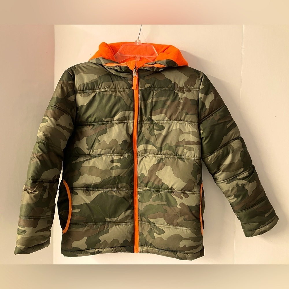 Boy’s Hooded Camo Cold Weather Puffer Coat, Large (10-12), Olive Green/Orange,